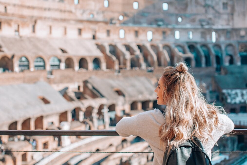 Le migliori carte di credito da viaggio per studenti e gapper nel 2025