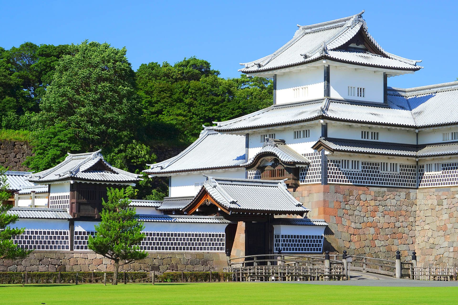 Voir et DOA Guide de la culture et du patrimoine: City de Kanazawa