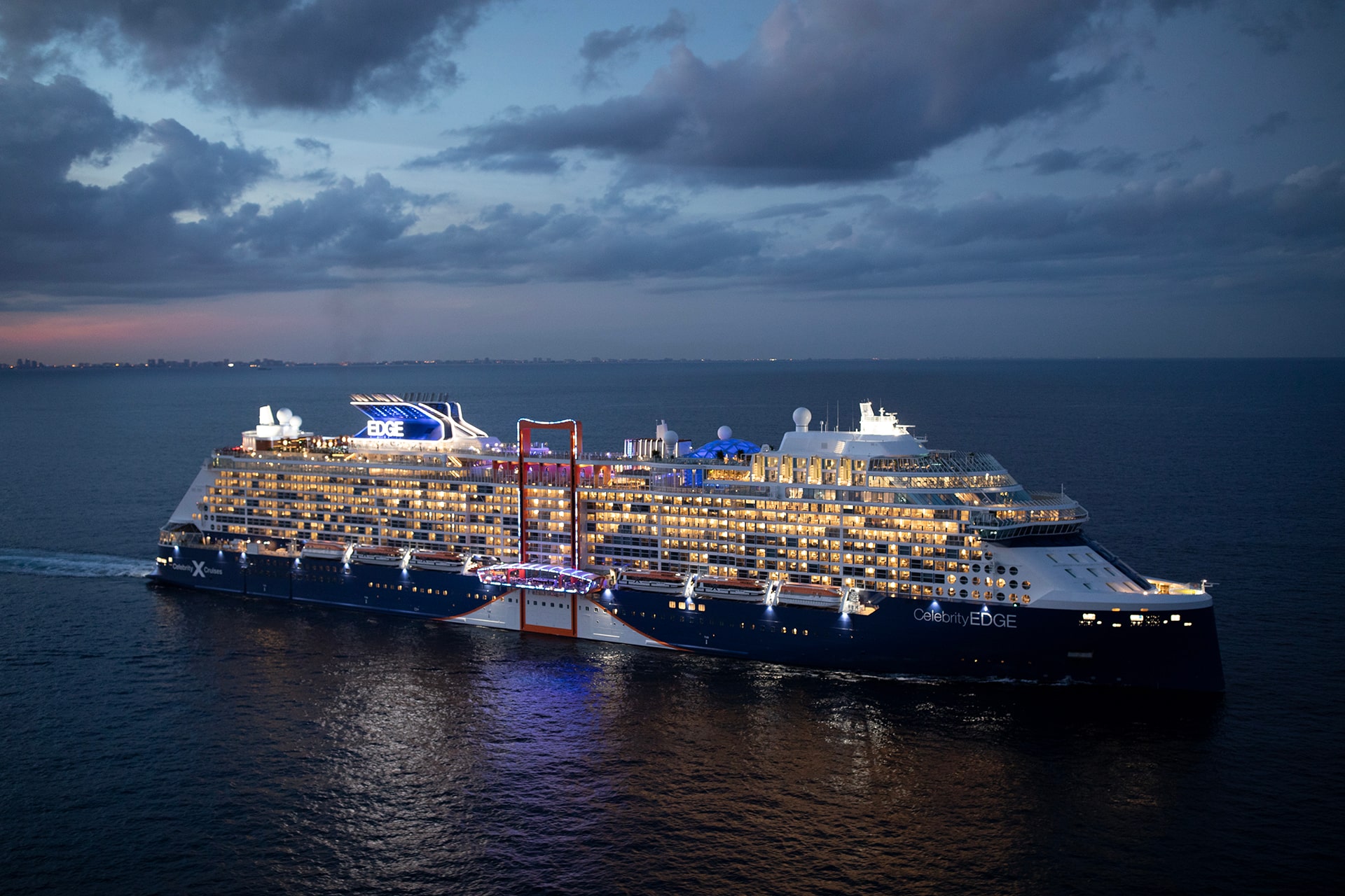 Cruises durante la noche: A dónde ir, qué ver