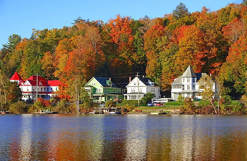 9 ciudades más cómodas en las montañas Adirondack para personas mayores