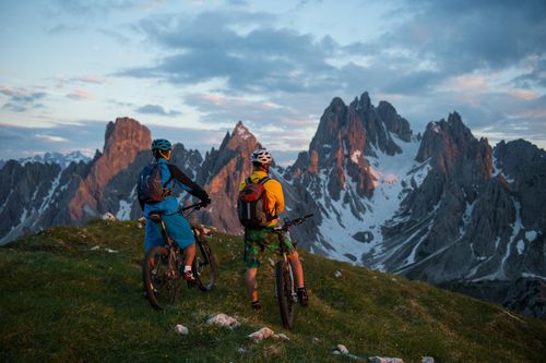 Inspiração Os dolomitas, Itália: o melhor mountain bike da Europa