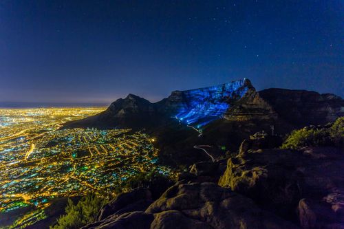 Guias locais7 Lugares para provar a vida noturna hedonista da Cidade do Cabo
