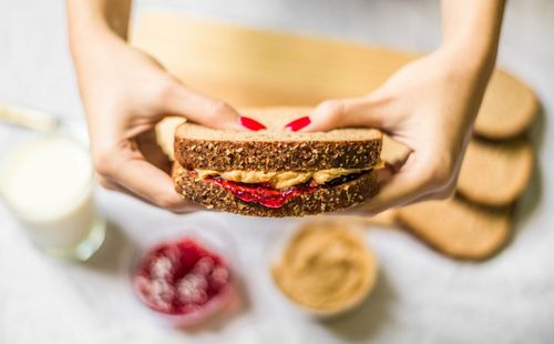 Food &amp; Drinkaround America in 10 sandwich