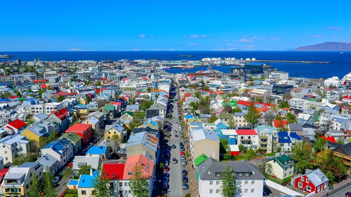 15 Les places touristiques incontournables à Reykjavik! Promenez-vous dans les belles rues de Scandinavie