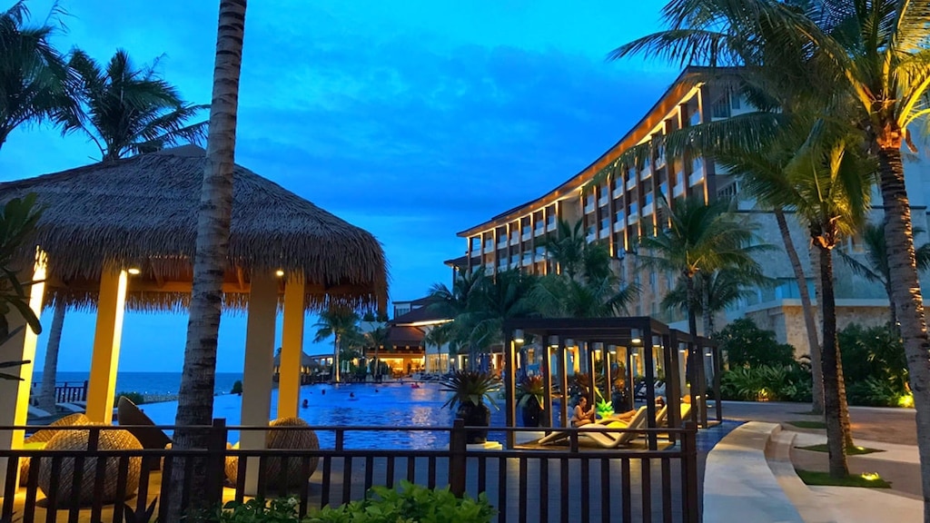 Hôtel de villégiature recommandé à Cebu! Regard de près sur Dusit Thani Mactan Cebu Resort 🌴
