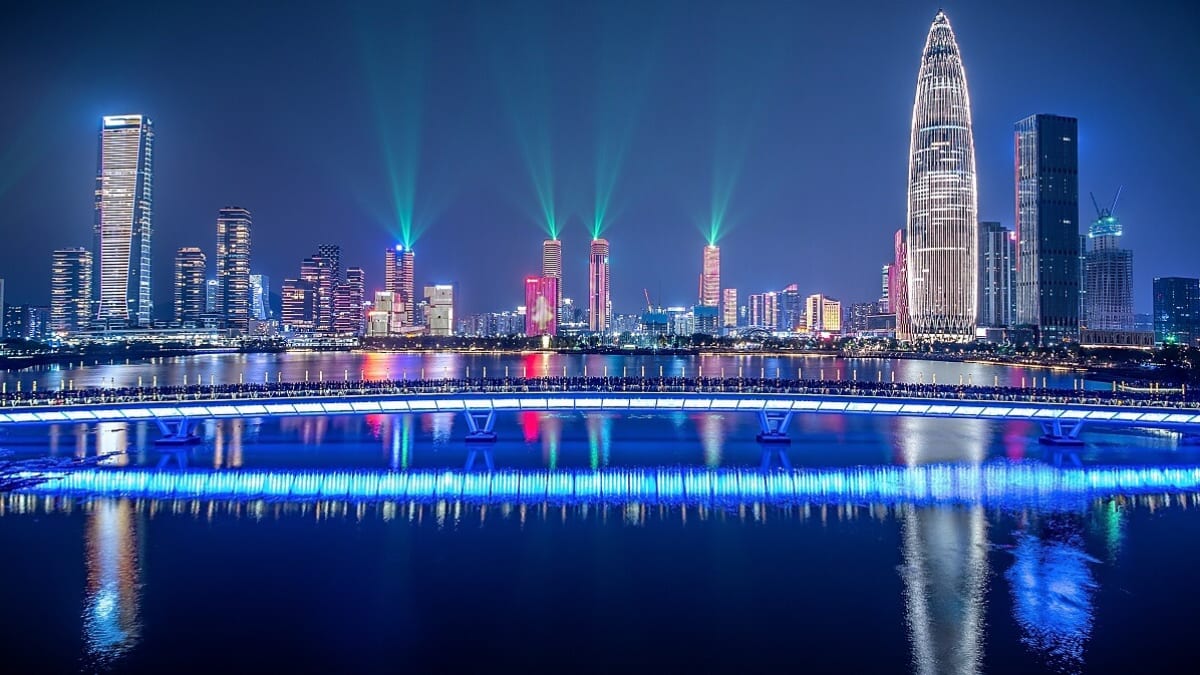 12 Les spots touristiques incontournables à Shenzhen! La troisième plus grande ville de la Chine ayant une croissance remarquable a commencé