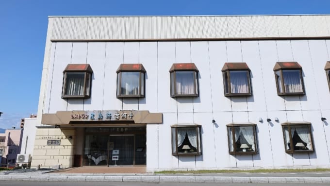 13 restaurants locaux incontournables à Hakodate pour une expérience culinaire inoubliable 