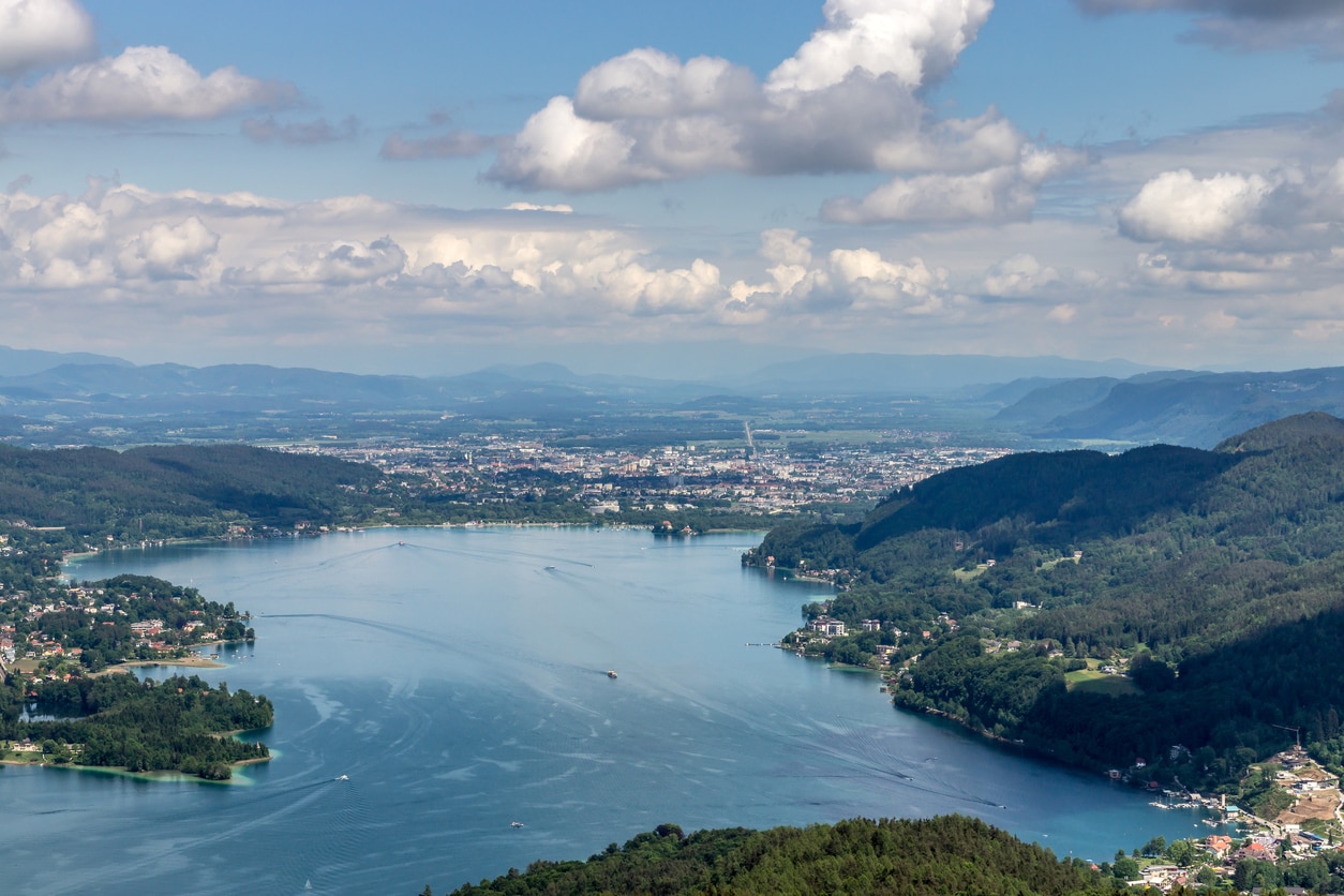 Klagenfurt: La ciudad de Dragon y la novia del sur de Austria