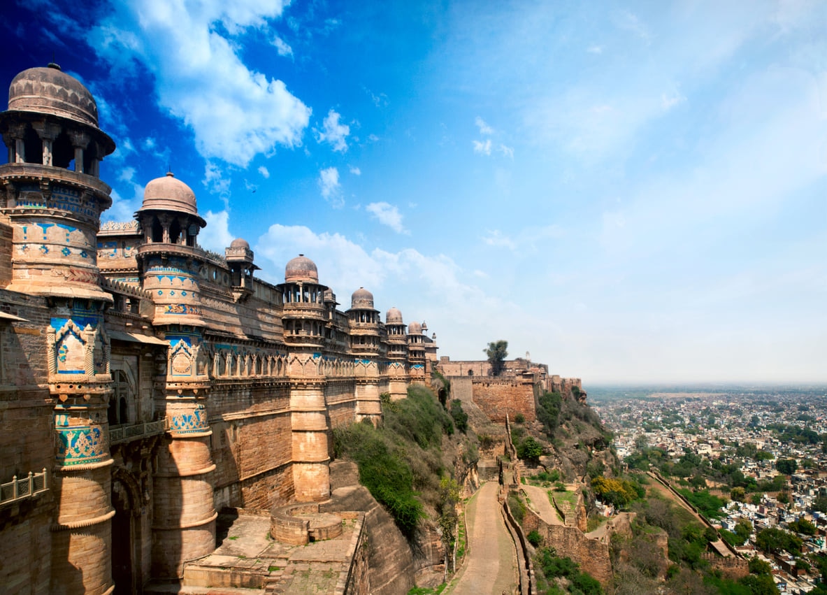 Gwalior: Réminiscence et tranche des anges royales et majestueuses