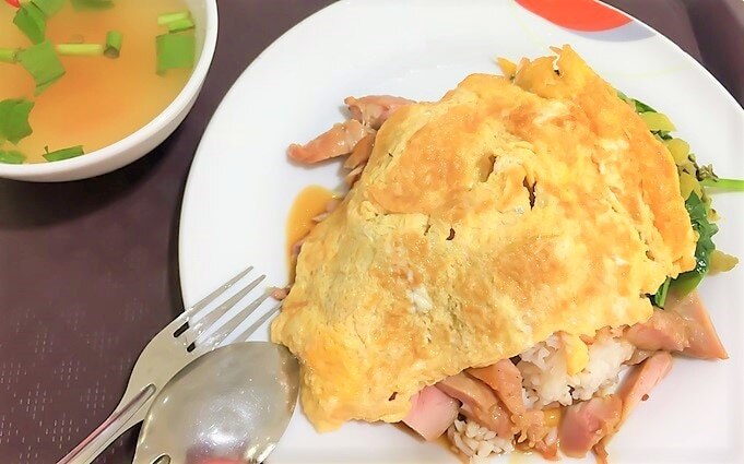 4 lugares de desayuno recomendados junto a la playa en Phuket