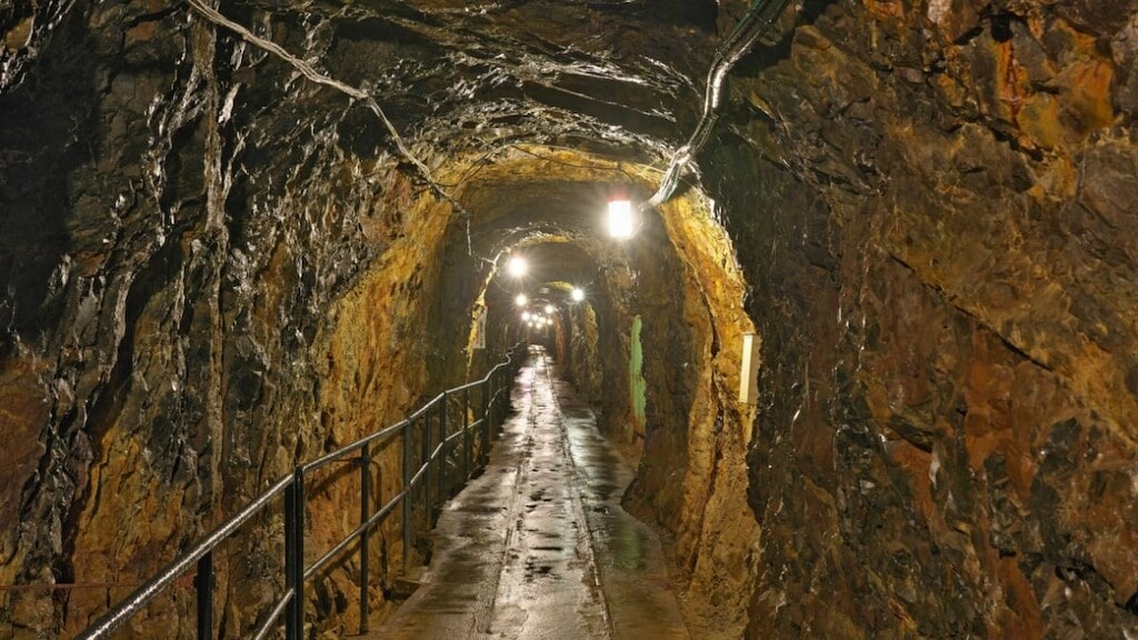 [Site historique: Mine Osarizawa] Un spot de touriste joyau caché à Akita, une mine d'or avec 1 300 ans d'histoire