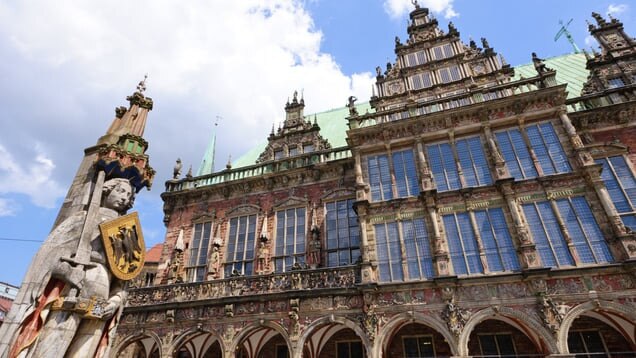 [Héritage mondial] L'hôtel de ville et la statue de Roland à Marktplatz 