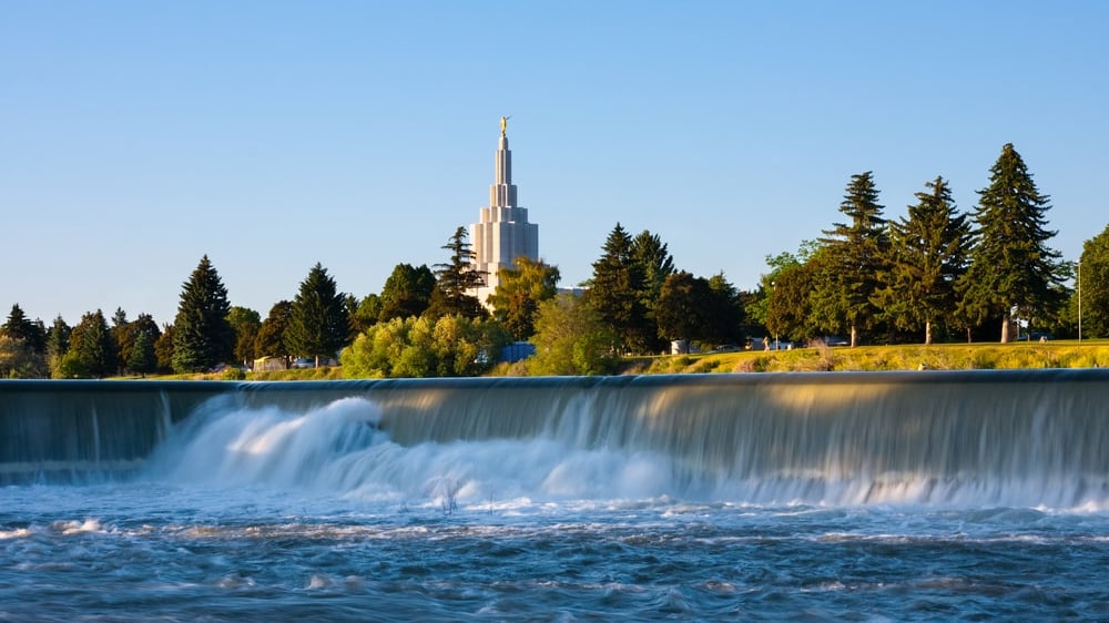 Idaho Falls: Terre des paysages verts luxuriants et des cascades à couper le souffle