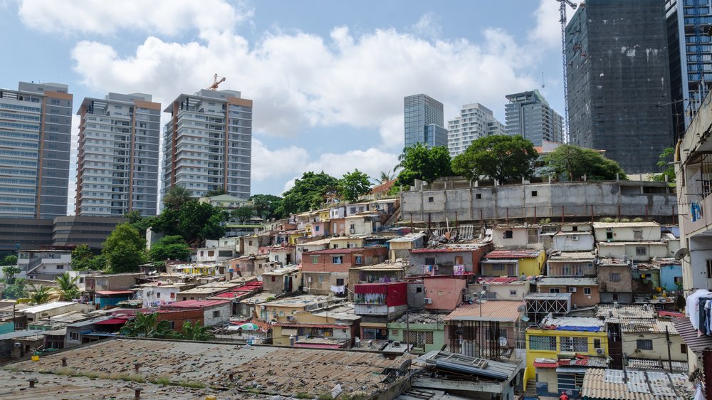 Angola ： Vous oublierez votre vie quotidienne en regardant le grand plein air de l'Angola