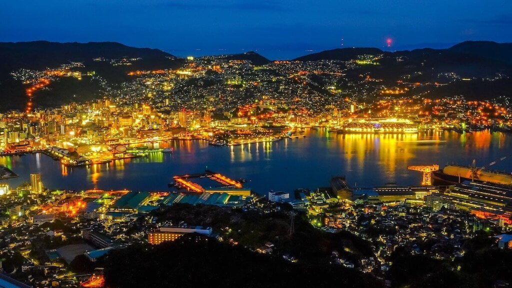 En ce qui concerne les vues de nuit, Nagasaki est l'endroit où être! 5 meilleurs spots nocturnes, dont l'une des trois meilleures vues du Japon