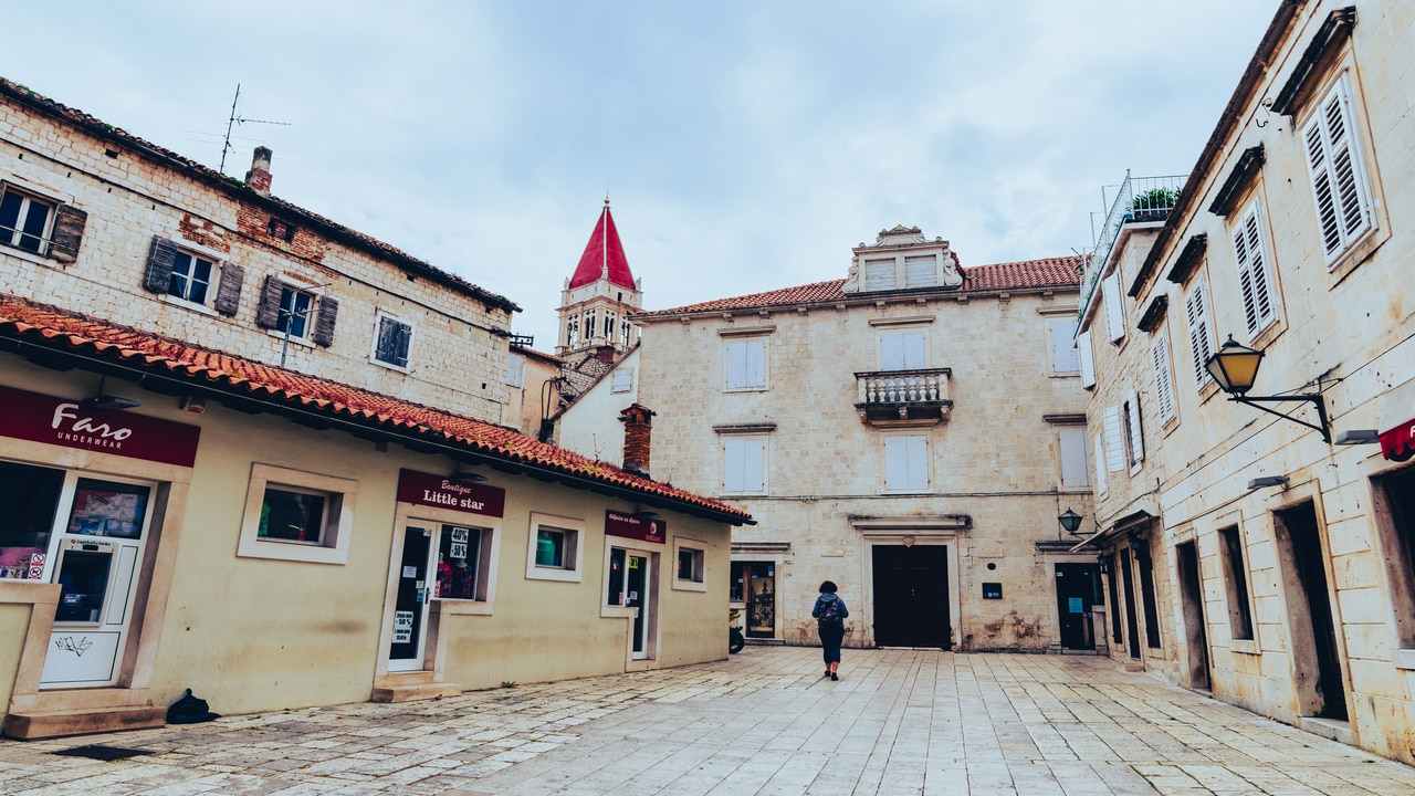 「Cidade histórica de Trogio」 Patrimônio Mundial da UNESCO da Croácia com ruas medievais impressionantes