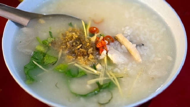¡Presentando los mejores lugares de desayuno cerca del icónico Gran Palacio de Bangkok!