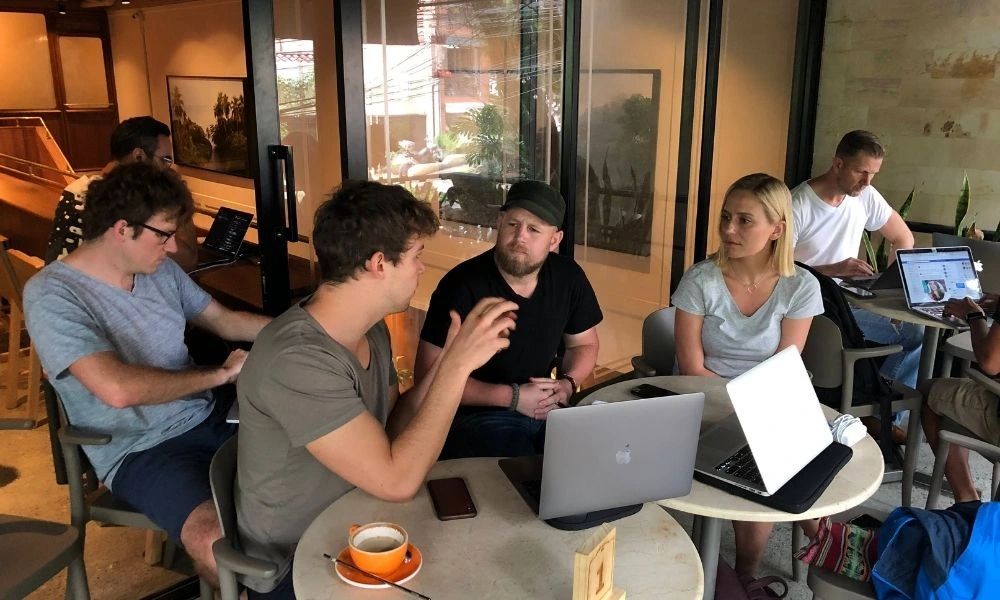 Les 5 meilleures banques pour les nomades numériques en 2025