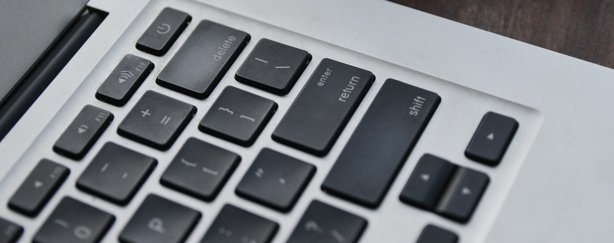 Pourquoi les travailleurs à distance devraient investir dans des équipements ergonomiques