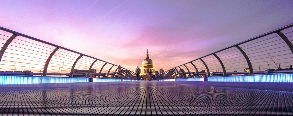 Guía de nómadas digitales en Londres (visas, alojamiento, mejores vecindarios, costo de vida, espacios de coworking y más)