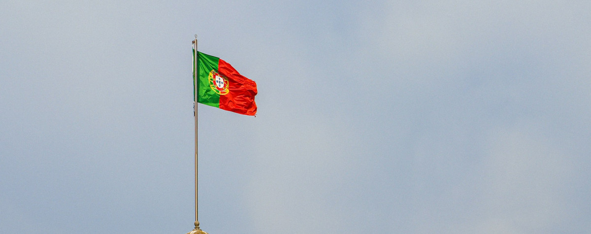 Come fare domanda per il permesso di soggiorno del Portogallo e il rinnovo del passaporto dopo che SEF (SIGA, AIMA e IRN hanno spiegato)