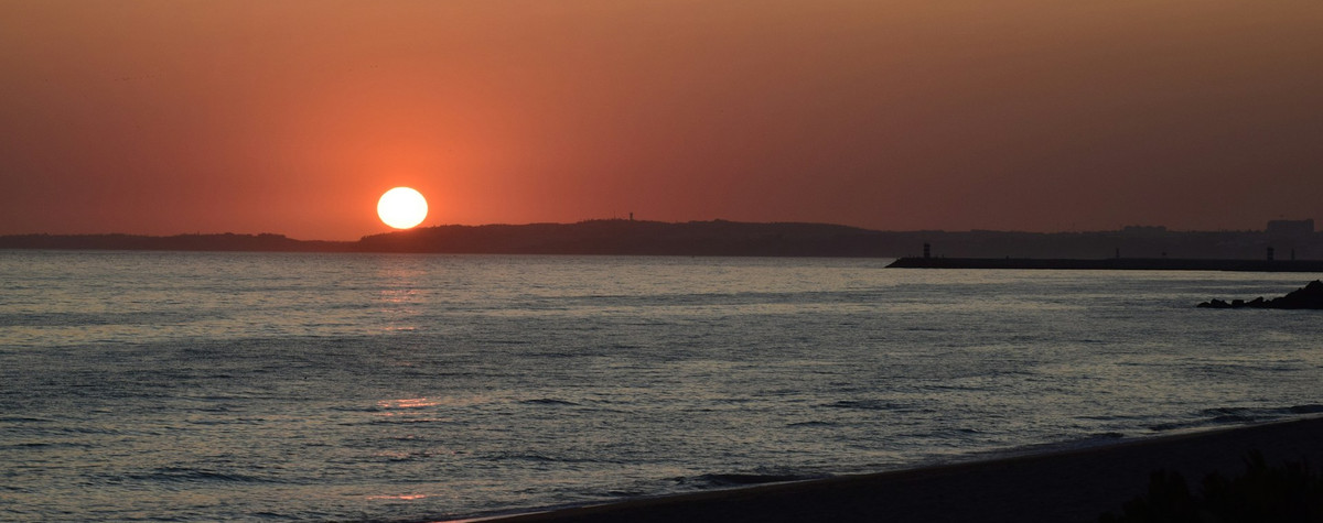 A dónde ir en Algarve, Portugal (las mejores playas y los mejores lugares para viajeros en solitario, parejas y familias)