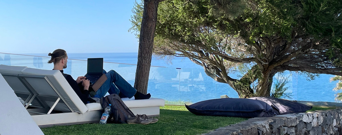 Flatio extiende su política de tarifas cero para los propietarios de Madeira para celebrar la extensión de la iniciativa Digital Nomads Madeira Islands.