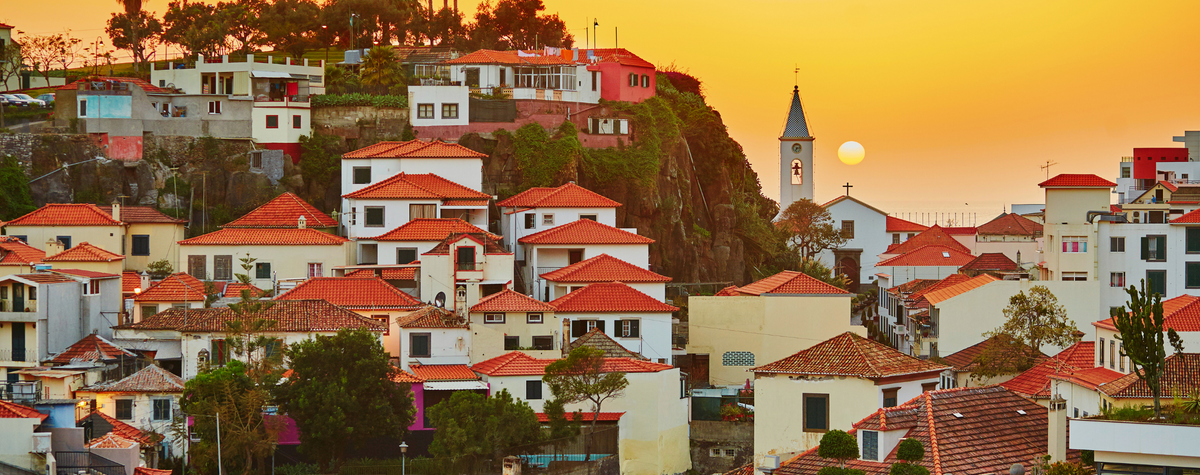 Emplacements familiaux pour un séjour à mi-parcours à Madère