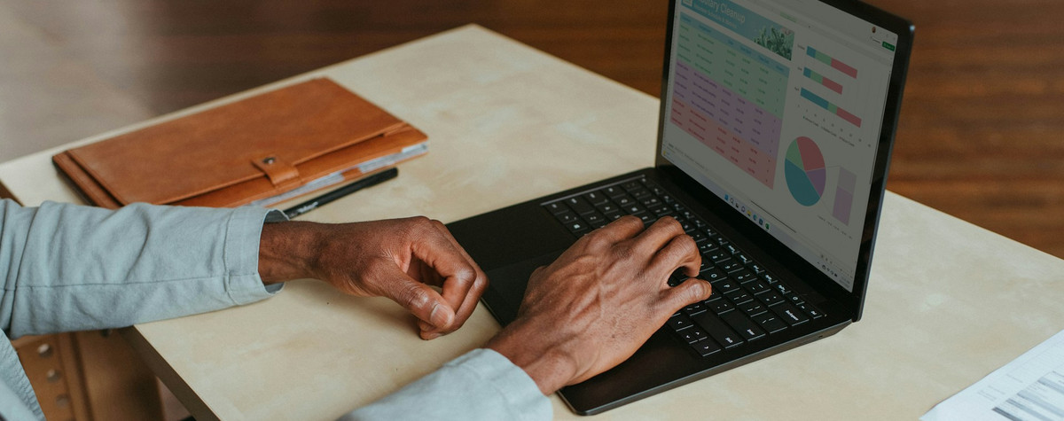 Comment continuer le travail à distance: persuader votre patron pour reconsidérer les politiques de bureau