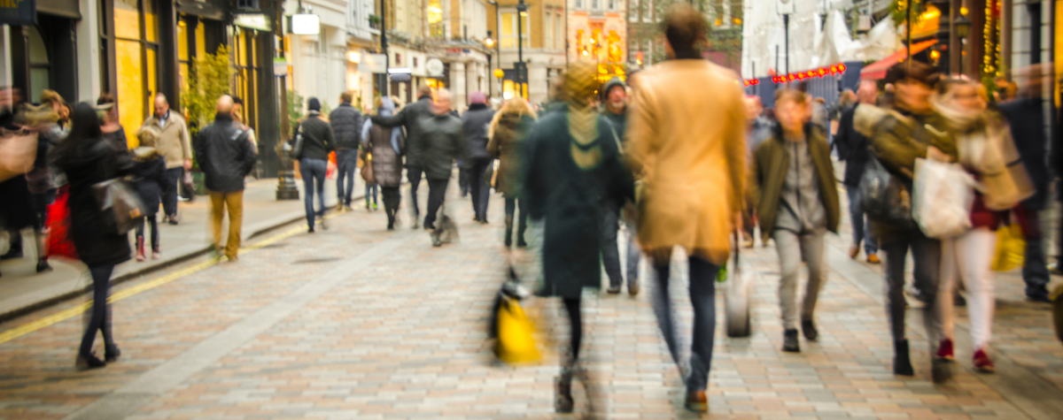 Lojas populares, supermercados e mercados locais em Budapeste