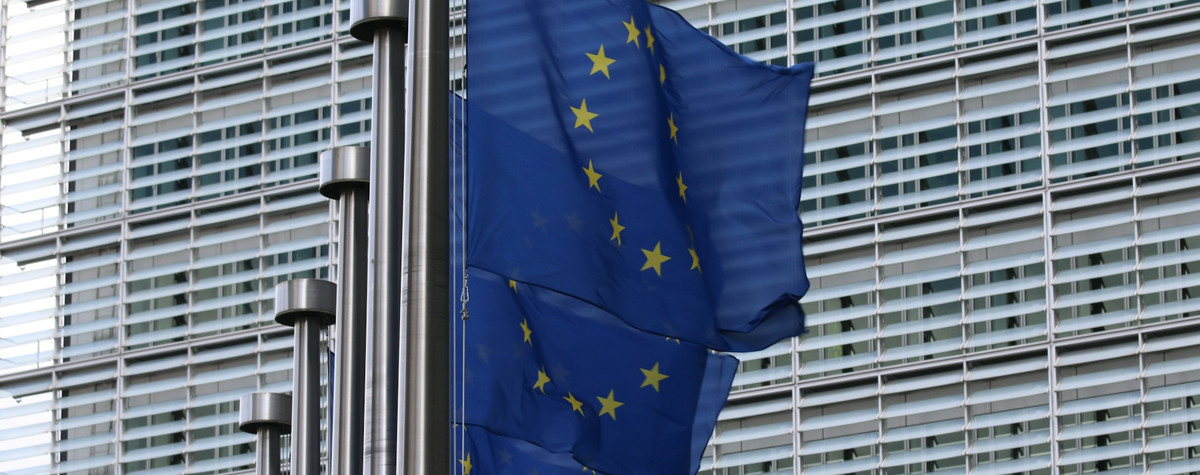 UE Drops Mask Exigence pour les aéroports et les vols