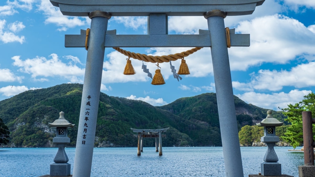 [Pilgrimage de jeu] Explorez les emplacements réels de Ghost of Tsushima lors d'une tournée isolée isolée!