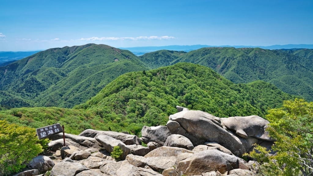 5 endroits touristiques recommandés où vous pouvez pleinement profiter de Yunoyama Onsen dans la ville de Komono