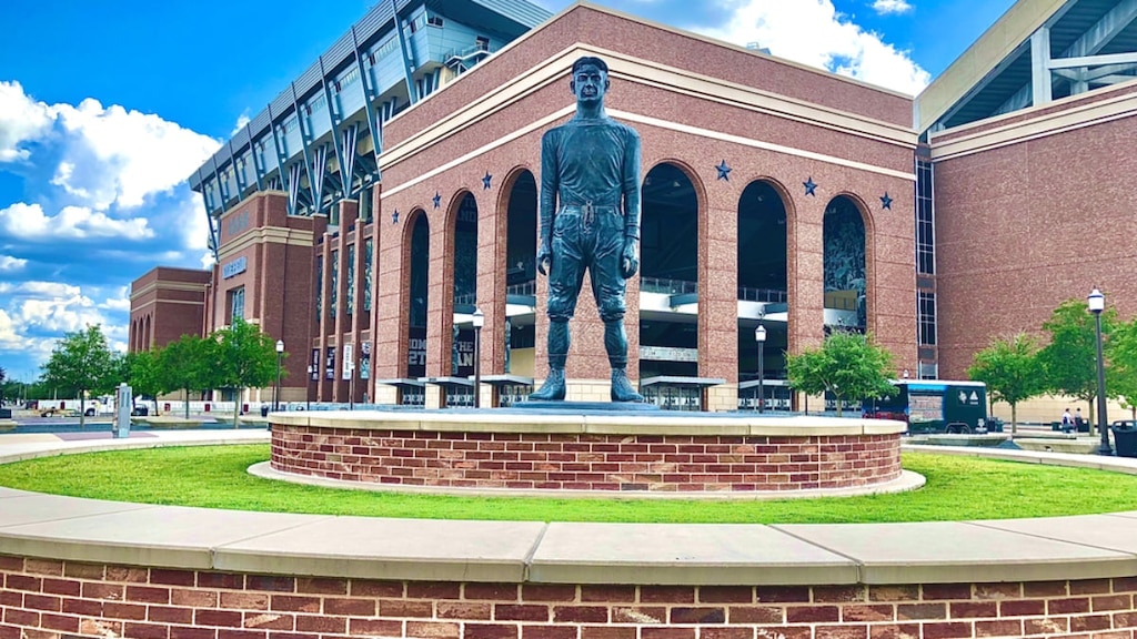 Croissance rapide au 20e siècle! 5 places touristiques incontournables à la station universitaire