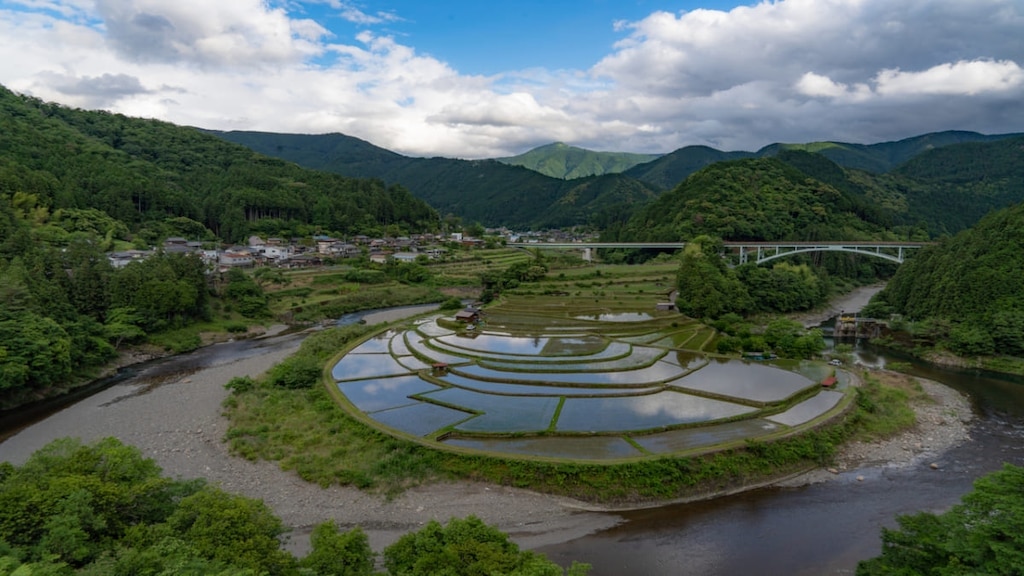 5 pontos únicos na cidade de Aridagawa, prefeitura de Wakayama, onde você pode desfrutar da natureza e da história