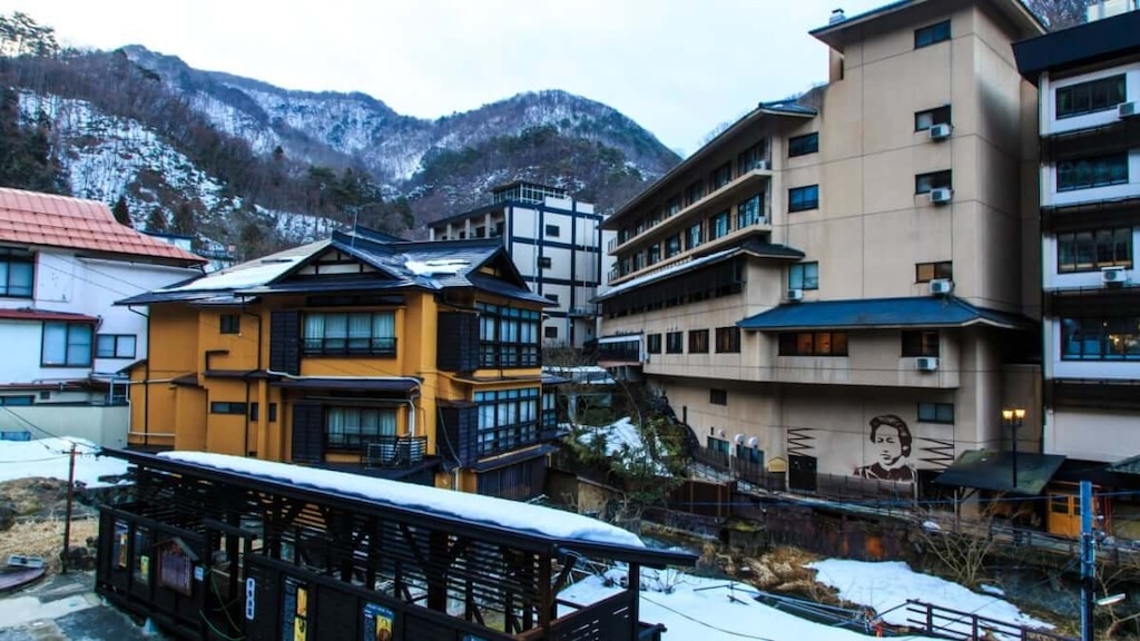 Présentation des spots touristiques recommandés à Aizuwakamatsu et Higashiyama Onsen!