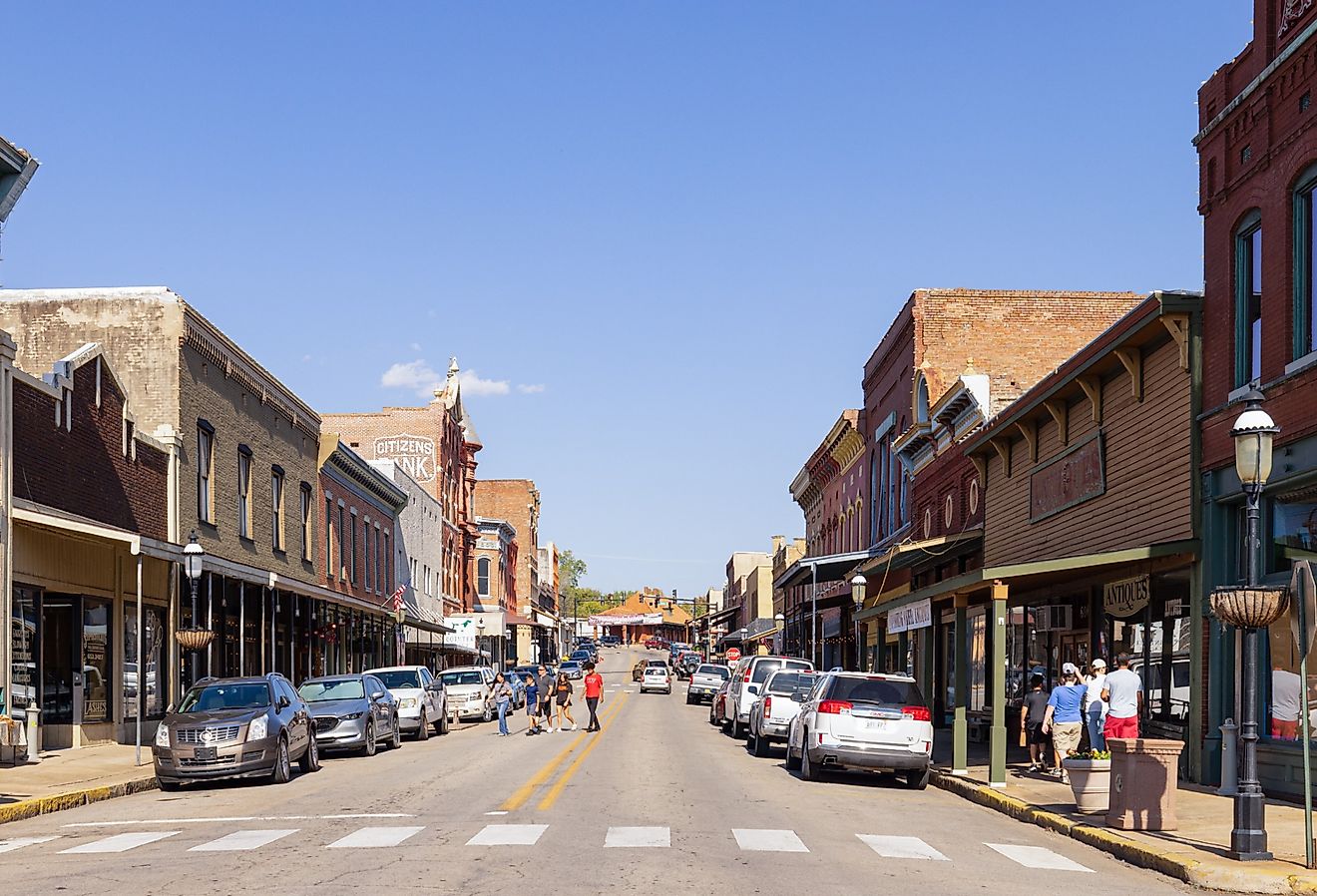 8 petites villes conviviales pour prendre leur retraite dans les Ozarks
