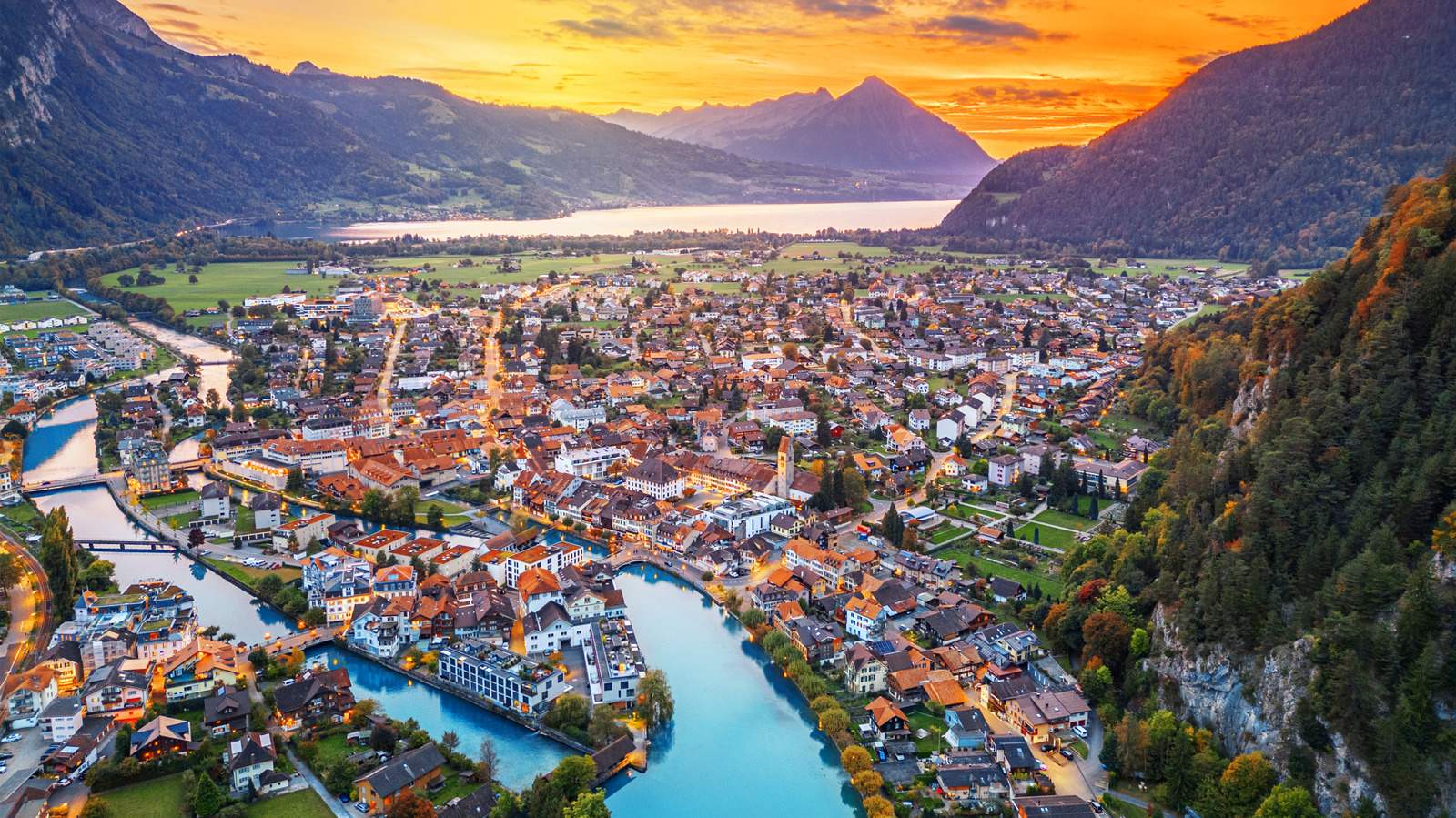 Interlaken, les 13 destinations incontournables de Suisse pour les nouveaux visiteurs