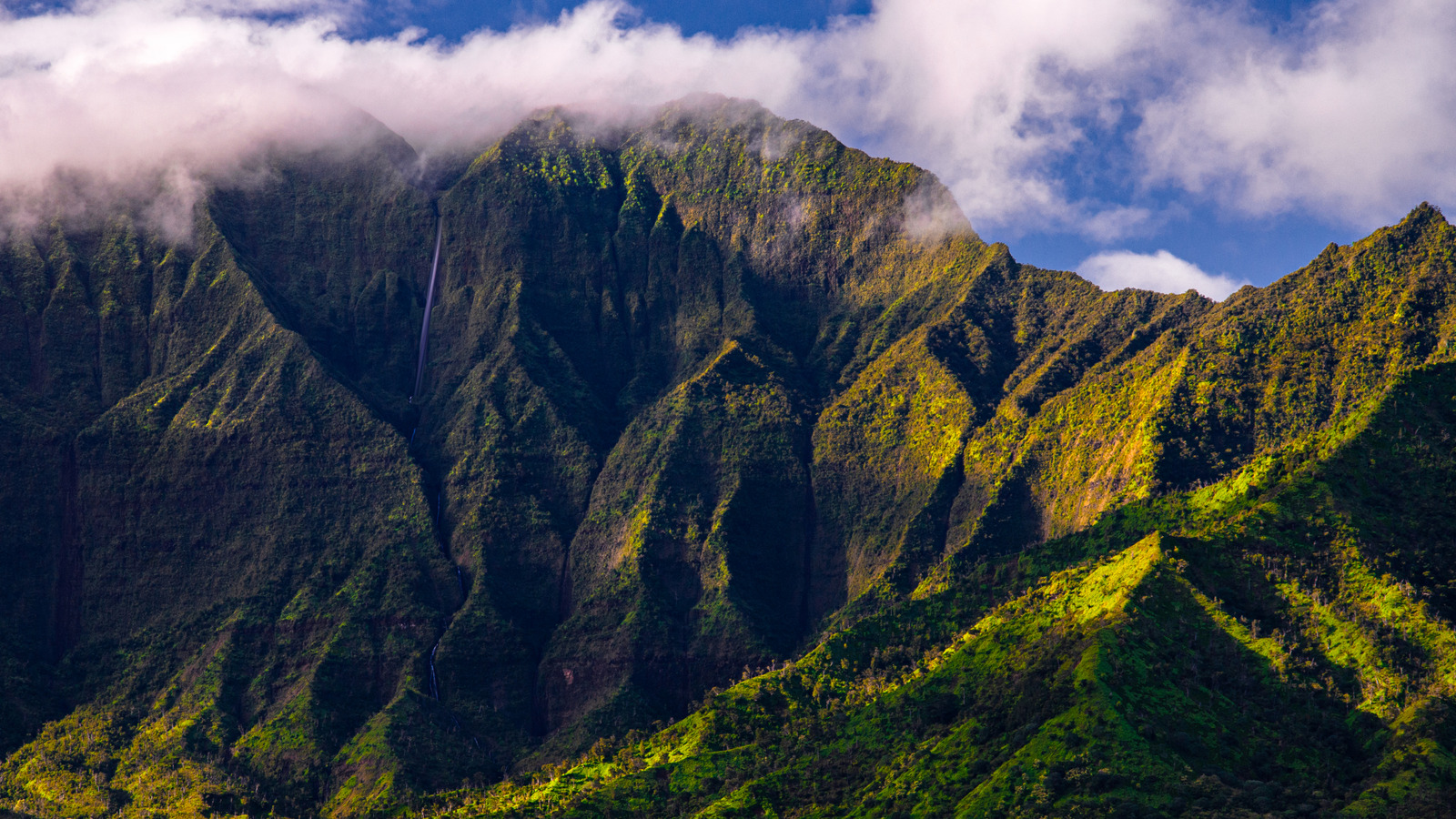 L'une des plus belles villes de Kauai est un joyau de la côte nord avec de superbes plages et cascades
