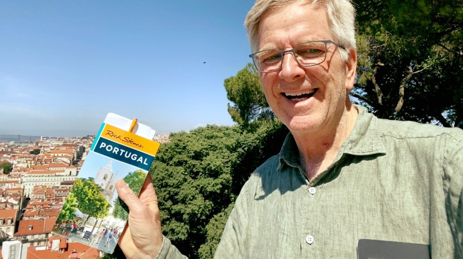 Rick Steves dit que cet article peut vous permettre de stationner gratuitement lorsque vous louez une voiture en Europe