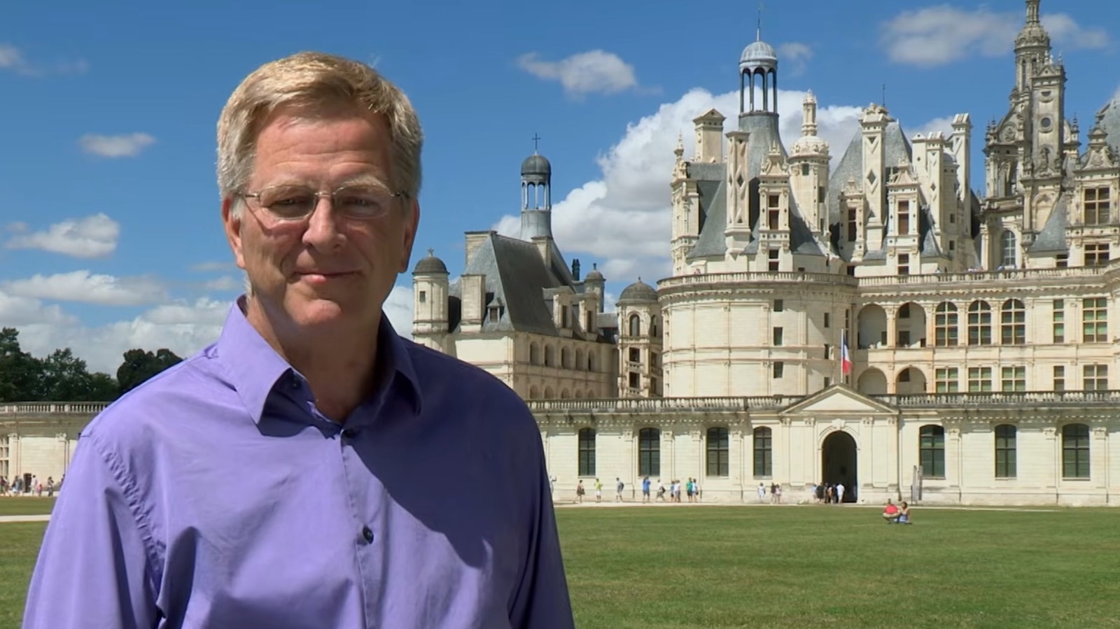 Rick Steves pense que cet immense château en France ressemble davantage à une ville