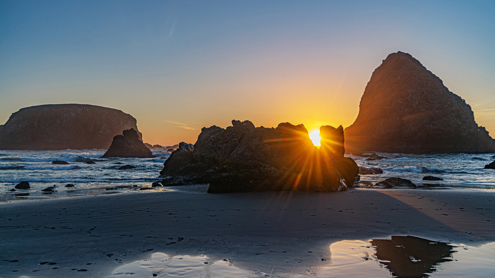 Cette ville côtière de l'Oregon possède de superbes plages juste au nord de la Californie
