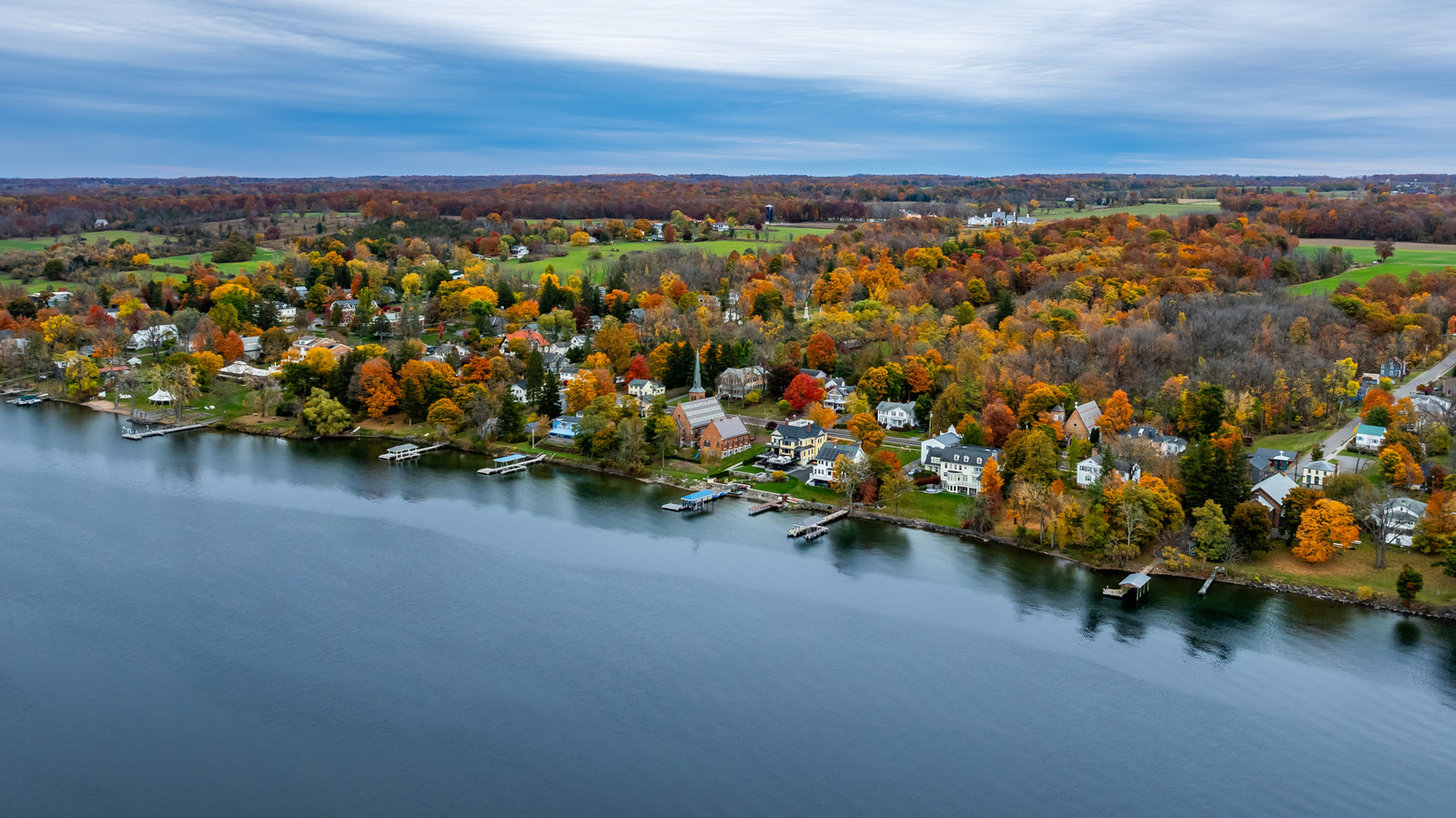 Cette magnifique ville lacustre de New York offre une escapade tranquille