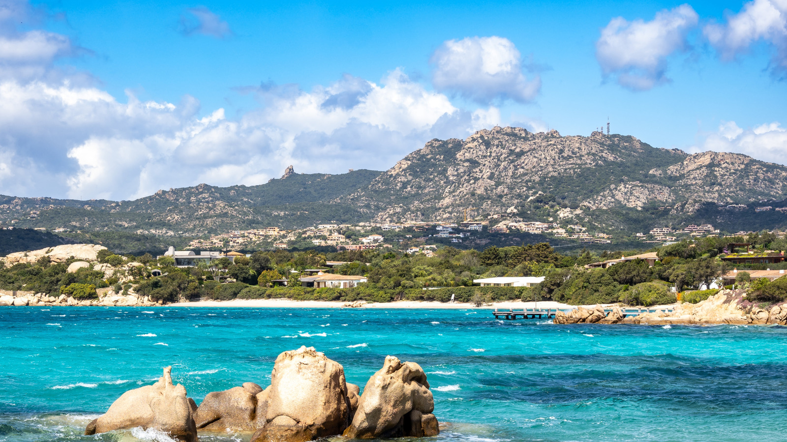 Ce joyau méditerranéen aux plages immaculées est la plus récente zone bleue du monde